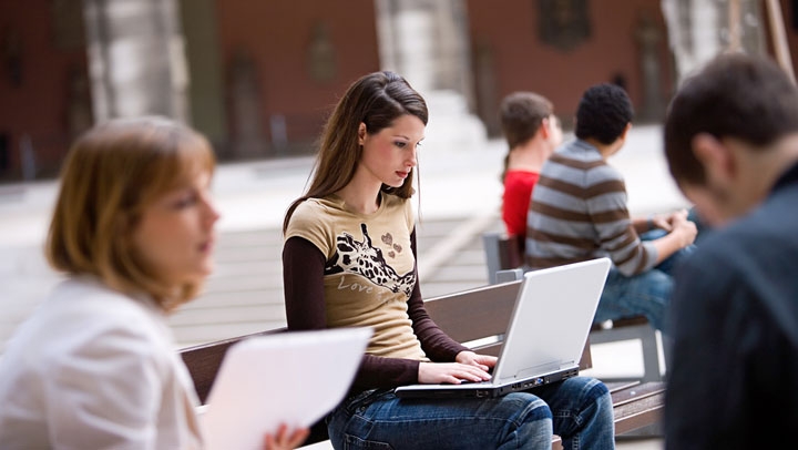 AR faz recomendação ao Governo sobre o período de transição dos docentes do Ensino Superior