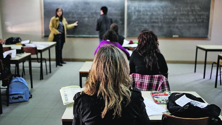 Federação Nacional de Educação quer stress na lista de doenças profissionais