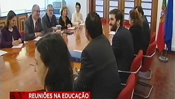 1ª reunião da FNE com novo ministro. Concursos, reposição salarial e descongelamento de carreiras foram temas principais