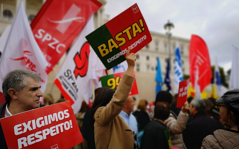 Moção aprovada no Plenário nacional de Professores e Educadores