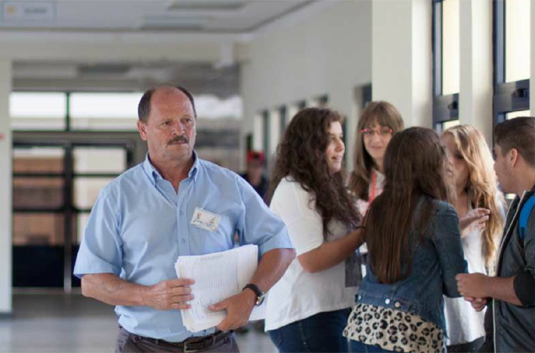 Prorrogação de contratos de Pessoal Não Docente