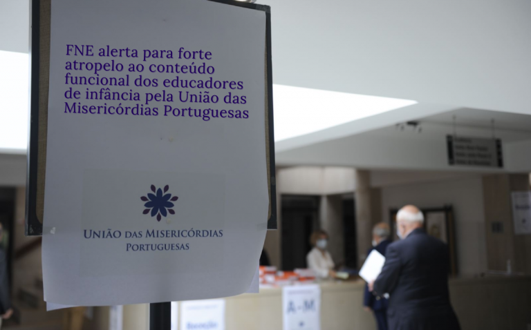 FNE alerta para forte atropelo ao conteúdo funcional dos educadores de infância pela União das Misericórdias Portuguesas