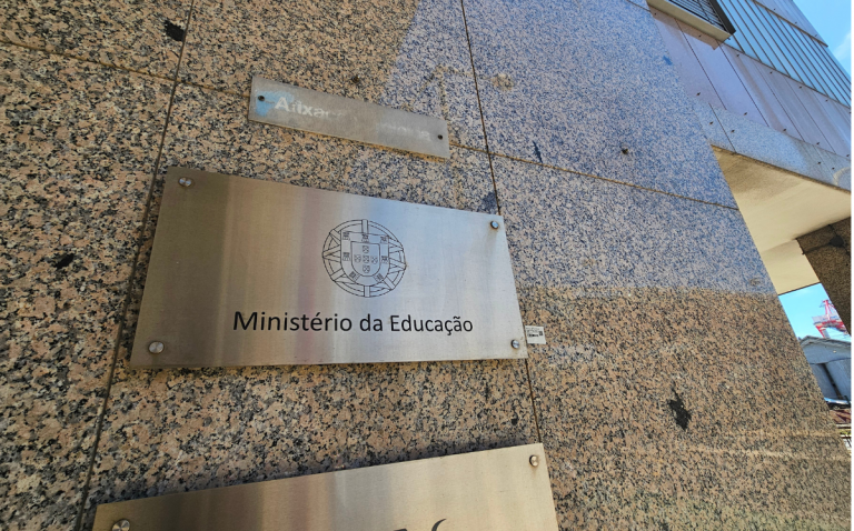 FNE e MECI debatem revisão do Estatuto da Carreira do Ensino e Investigação Científica